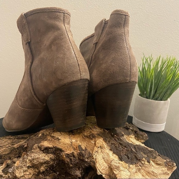 Host Pick 🎉ASH Jalouse Ankle Boots 💕 - Picture 5 of 16